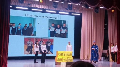 Балтачта «Тату сыйныф серләре»н ачыклый башладылар (+фоторепортаж)