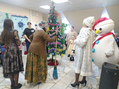 Нурания ханым Балтач балаларын сөендерде (+фоторепортаж)