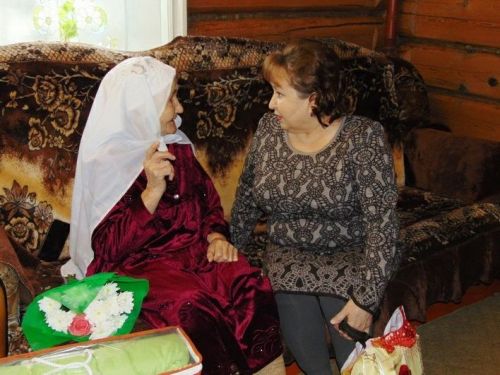 101 яшьлек Әминә Зарипова: «Миннән дә бәхетле кеше юк»