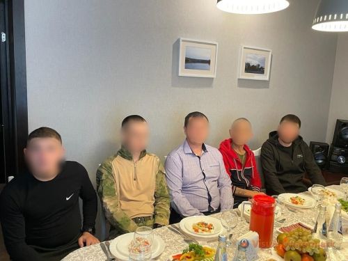 Балтачта ялга кайткан егетләр кем белән очрашты? (+фото)