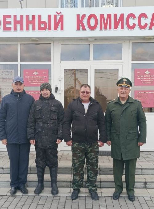 Балтачның армия хезмәтен узган ике ир-егете хәрби җыенга юл алды