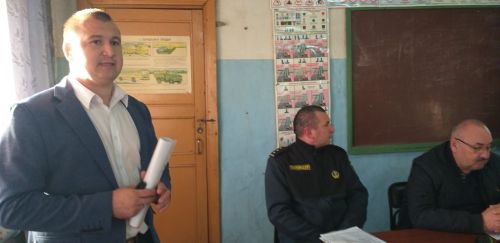 «Яңа тормыш» җәмгыятендә авыл хуҗалыгы техникаларын саклауны оештыру һәм техниканы ремонтлау мәсьәләләре буенча семинар узды (фото)
