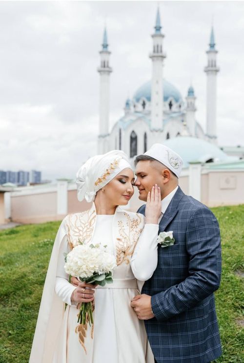 Шалкан егете Донецкта тәртип саклый (фото)