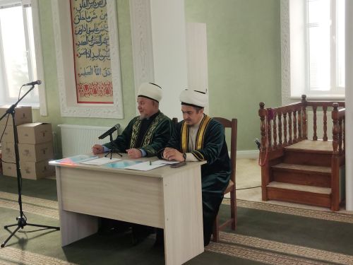 Бүген район үзәк мәчетендә имамнар җыелышы узды (фото)