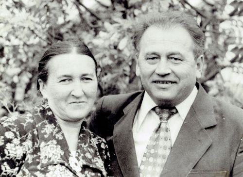 Хәтер безне гамьле итсә, эзләр еракка китә...