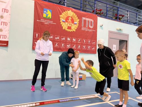 Балтачта мәктәпкәчә яшьтәге балалар арасында спартакиада узды (бик күп фото)