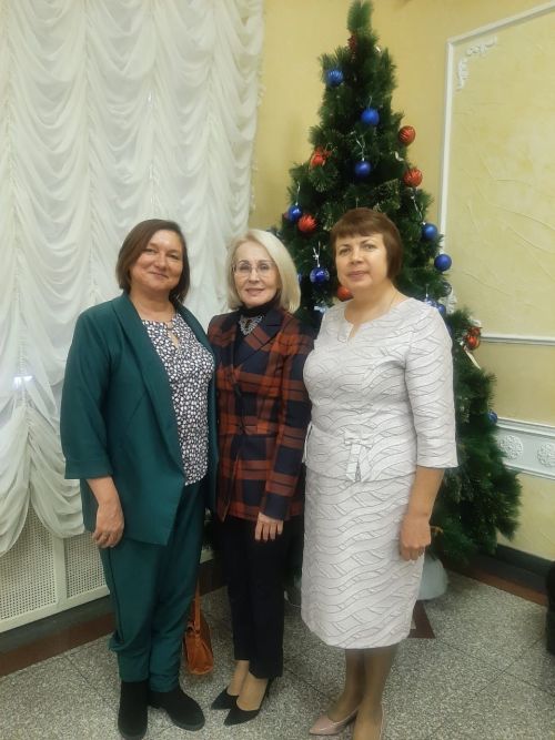 Йылпумъянъёс лэсьтӥзы, ужпумъёс пуктӥзы