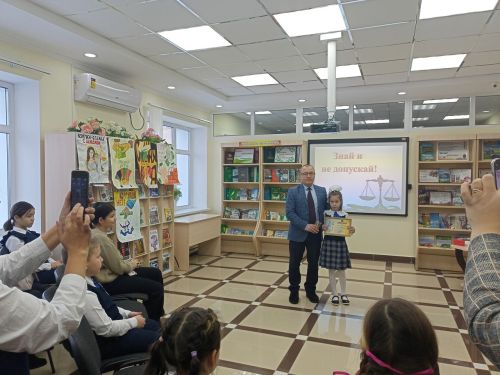 Балтачта республика рәсемнәр һәм видеороликлар конкурсының муниципаль этабы җиңүчеләрен, призерларын бүләкләү булды (фото)