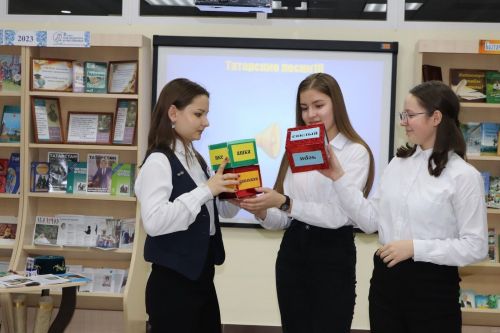 Гимназия укучылары көйләрне таныймы? (фото)