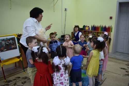 Балтач сабыйлары кунаклар кабул итте (бик күп фото)