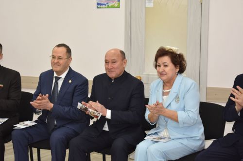Балтач сабыйлары кунаклар кабул итте (бик күп фото)
