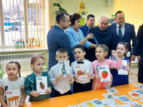 Балтач сабыйлары кунаклар кабул итте (бик күп фото)
