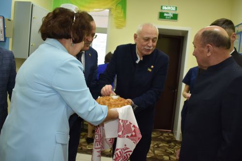 Балтач сабыйлары кунаклар кабул итте (бик күп фото)