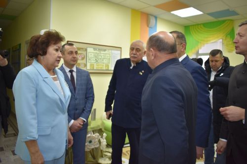 Балтач сабыйлары кунаклар кабул итте (бик күп фото)