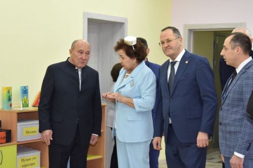Балтач сабыйлары кунаклар кабул итте (бик күп фото)