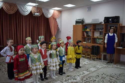 Балтач сабыйлары кунаклар кабул итте (бик күп фото)