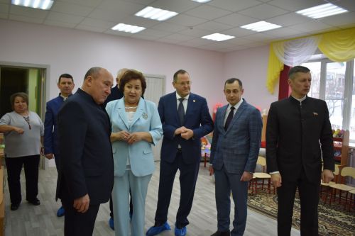 Балтач сабыйлары кунаклар кабул итте (бик күп фото)