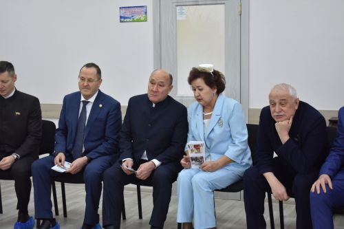 Балтач сабыйлары кунаклар кабул итте (бик күп фото)
