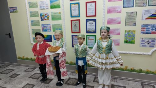Марат Әхмәтов: «Энем, син министр гына булып калмассың!» (видео, фото)