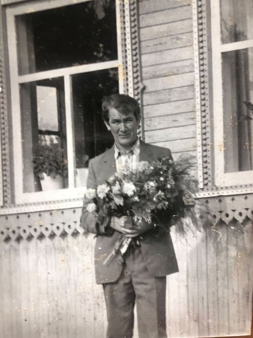 Халтуринъёс — ёросысьтымы дышетӥсьёслэн дано династизы (4-тӥ люкет)