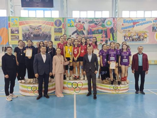 Балтачта иң оста волейболчылар ачыкланды (фото)