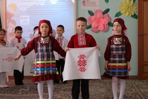Карадуган балалар бакчасында узган  республика семинарыннан фоторепортаж