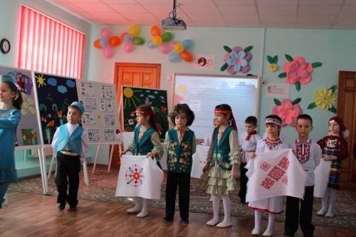 Карадуган балалар бакчасында узган  республика семинарыннан фоторепортаж
