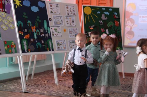 Карадуган балалар бакчасында узган  республика семинарыннан фоторепортаж