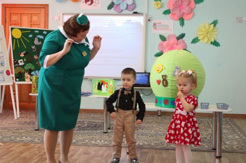Карадуган балалар бакчасында узган  республика семинарыннан фоторепортаж