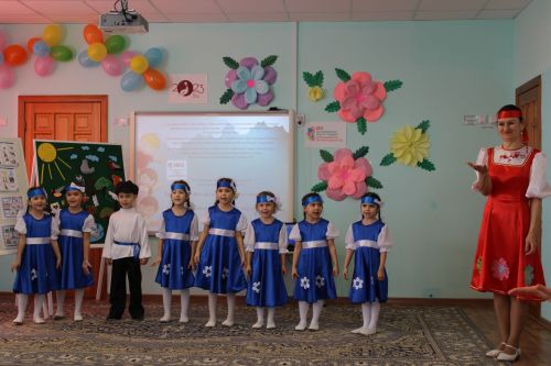 Карадуган балалар бакчасында узган  республика семинарыннан фоторепортаж