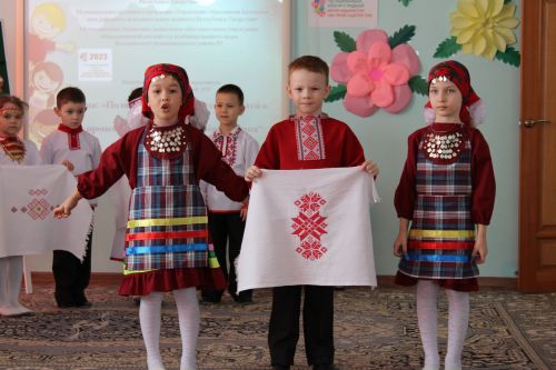 Карадуган балалар бакчасында узган  республика семинарыннан фоторепортаж