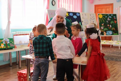 Карадуган балалар бакчасында узган  республика семинарыннан фоторепортаж
