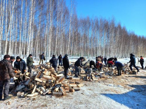 Мобилизацияләнүчеләрнең гаиләләренә ярдәм дәвам итә