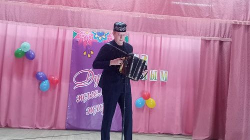 Шеңшеңәр мәдәният йортында «Дуслар җыелган җирдә» дигән традицион концерт оештырылды (+фото)