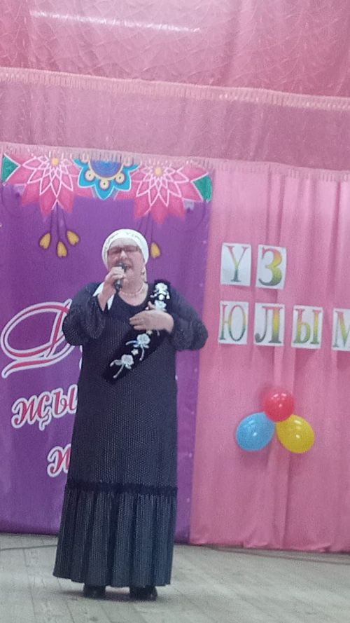 Шеңшеңәр мәдәният йортында «Дуслар җыелган җирдә» дигән традицион концерт оештырылды (+фото)