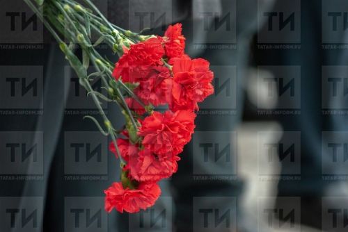 Ике сабый өч көн әти-әниләре мәете янында яшәгән