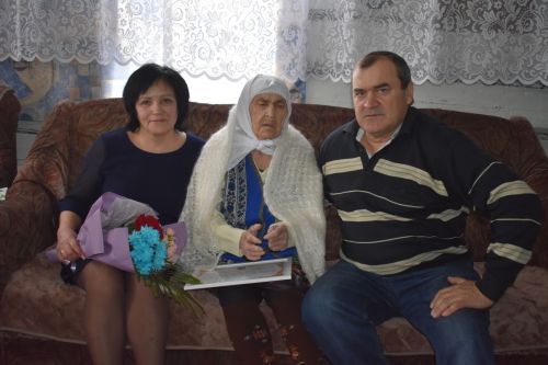 “Минем кебек итеп әнине берәү дә тәрбияли алмаячак” (фото)