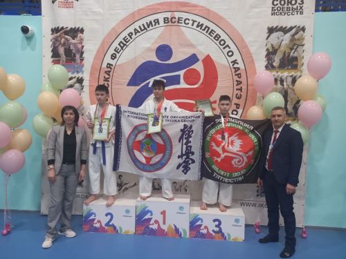 Ачык Чемпионат һәм бөтен стильле каратэ буенча Татарстан Республикасы Беренчелеге узды (фото)