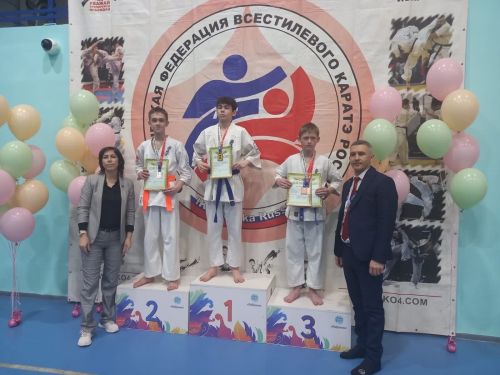 Ачык Чемпионат һәм бөтен стильле каратэ буенча Татарстан Республикасы Беренчелеге узды (фото)
