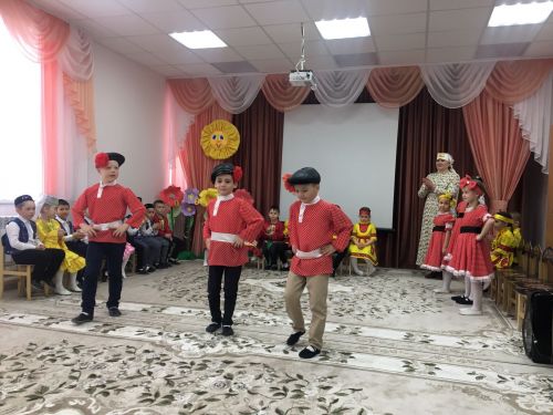 «Каенкай» бакчасы ут күршеләрне кабул итте (+фоторепортаж)