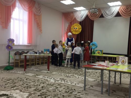 «Каенкай» бакчасы ут күршеләрне кабул итте (+фоторепортаж)