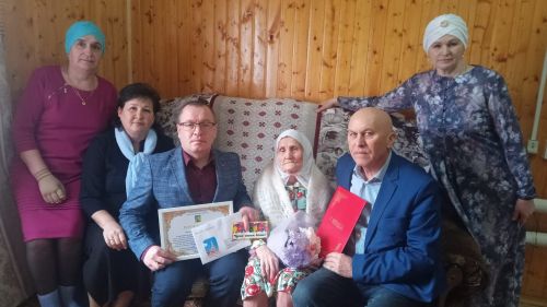Бүген Бөрбаш авылында яшәүче Шәяхмәтова Кристина Романовнага 95 яшь тулды (фото, видео)