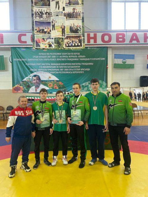 Балтачлылар  республикакүләм көрәш ярышыннан җиңү белән кайтты