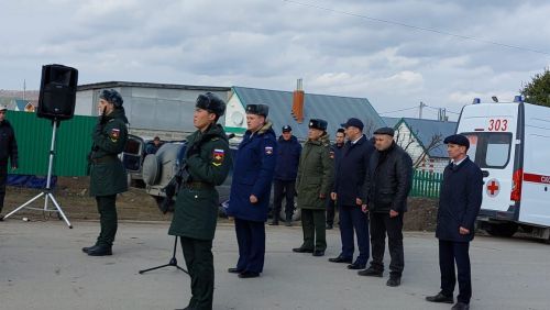 Балтач батыр улы белән хушлашты (фото, видео)