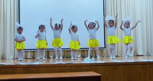 Яңгул балалар бакчасы нәниләре сәхнәне ут итте (+фото, видео)