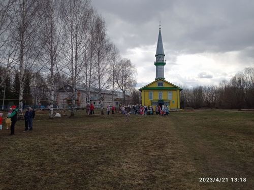Шода балаларын Җәмил хәзрәт ниләр белән сөендергән? (фото)