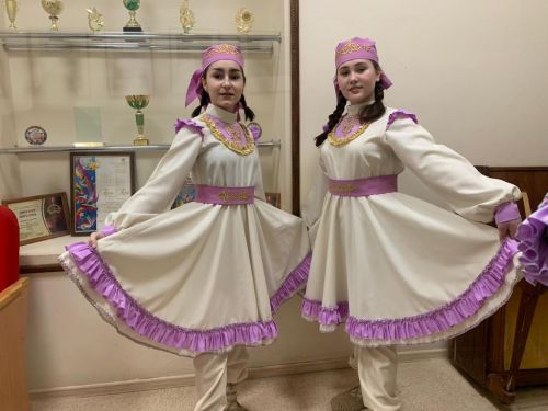 Сәрдек егете көллияткә имтиханнарсыз укырга керү сертификатына ия булды (фото)