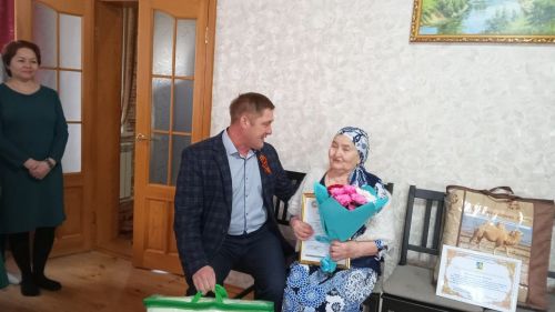 Клавдия Яковлевна 90 яшьлек юбиеен билгеләп узды (+фото)