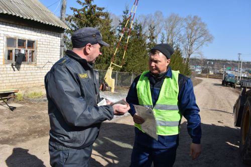 «Двигателең шәп эшли»... Бу сүзләргә һәрбер механизатор сөенде (+ фоторепортаж,видео)