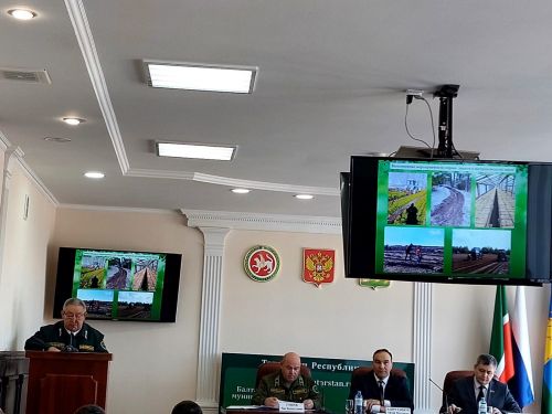 Балтачта урманчылар белән очраштылар (фото)